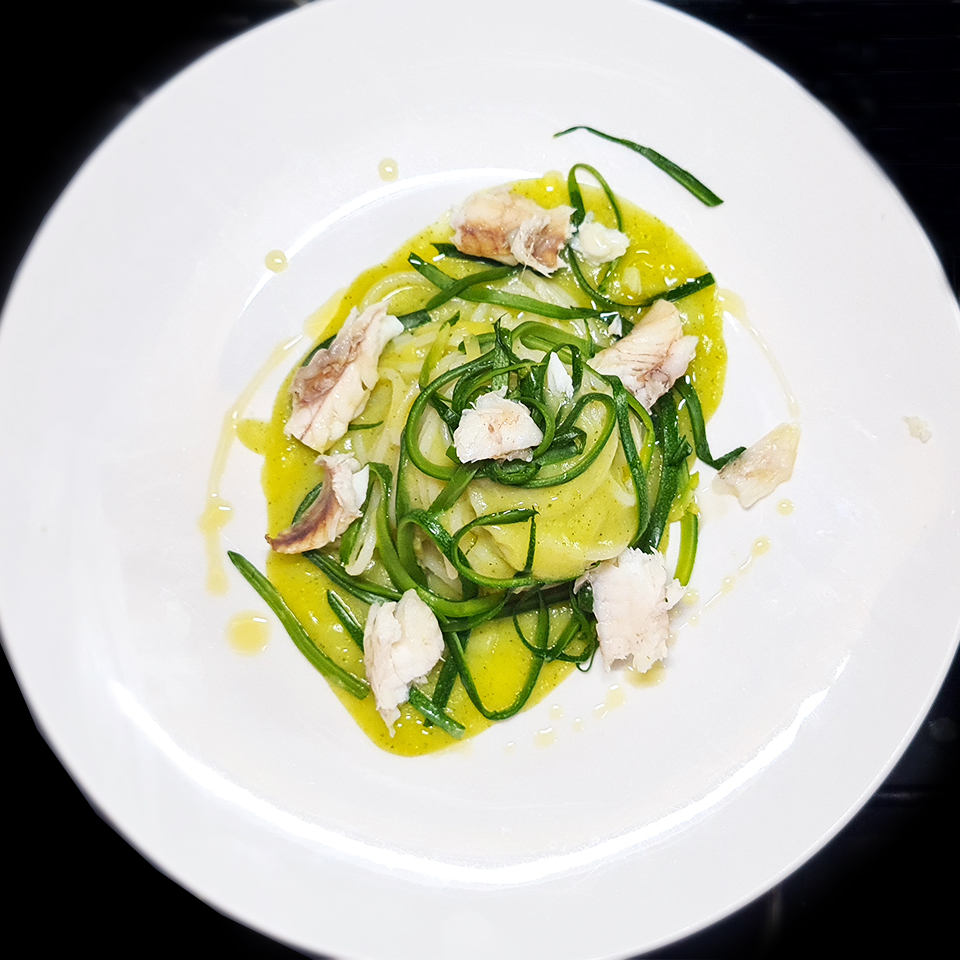 spaghetti con rana pescatrice
