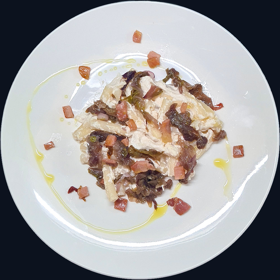 pasta con panna al prosciutto e radicchio